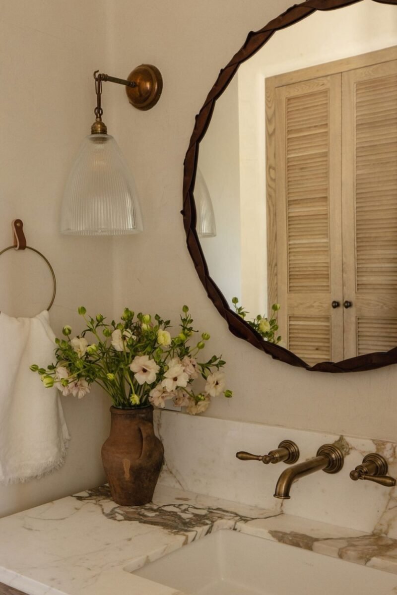 19 Stunning Half Bathroom Ideas You'll Want To Copy Now - The Chic Quota