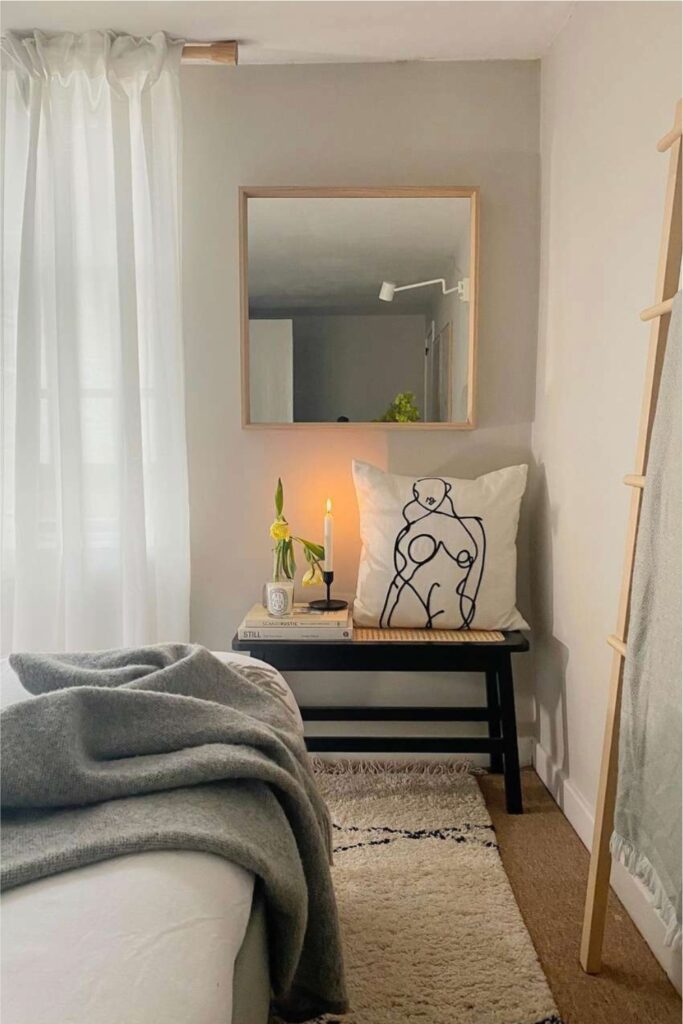 small minimalist bedroom