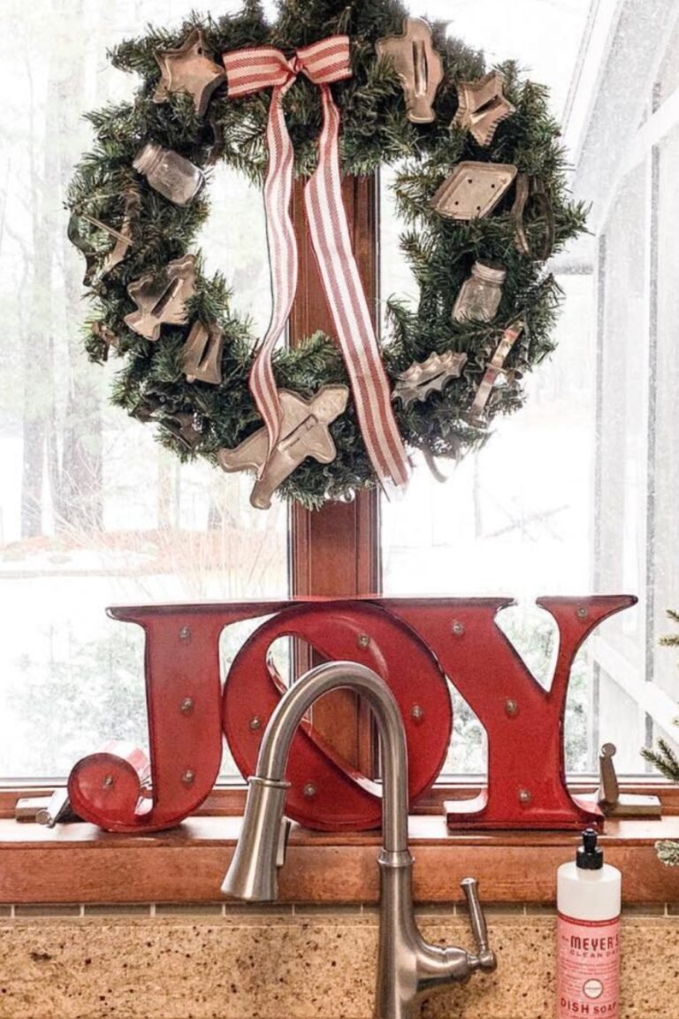 Christmas Kitchen Decor: 19 Ideas to Embrace The Holiday Magic - The ...