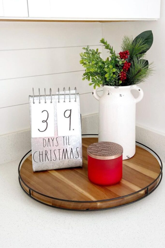 farmhouse christmas kitchen decor