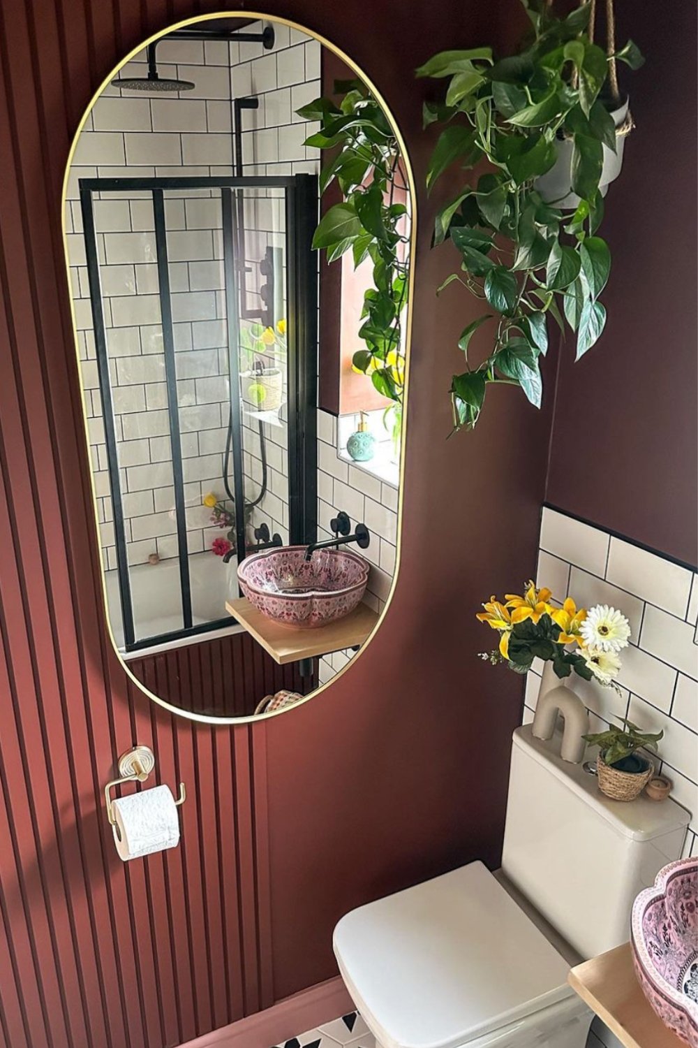 26 Best Bathroom Wall Decor Ideas For A Beautiful Space - The Chic Quota