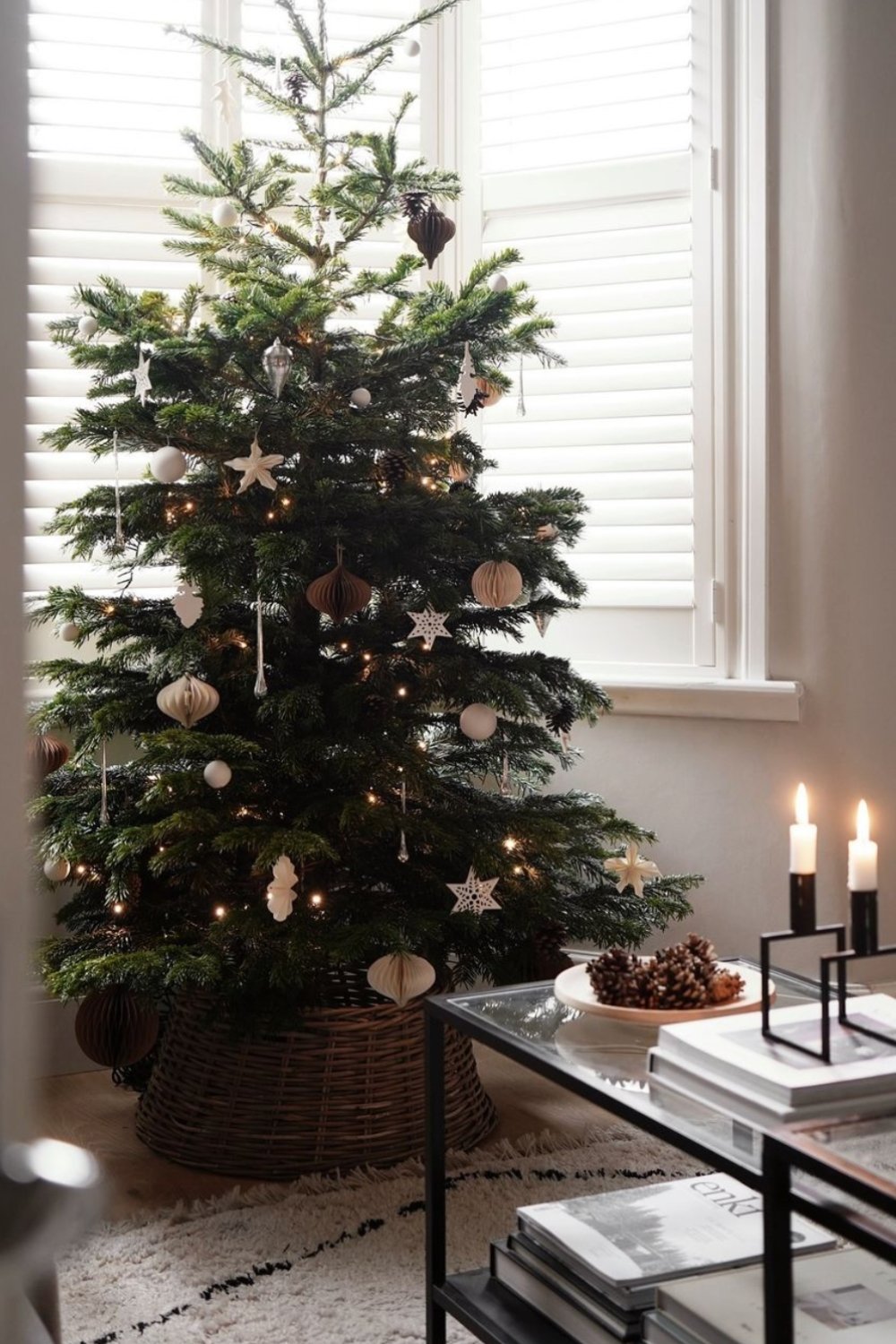 Minimalist Christmas Decor: 35 Beautiful Ideas For A Modern Holiday ...