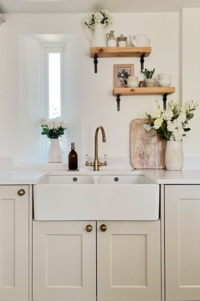 farmhouse kitchen decor