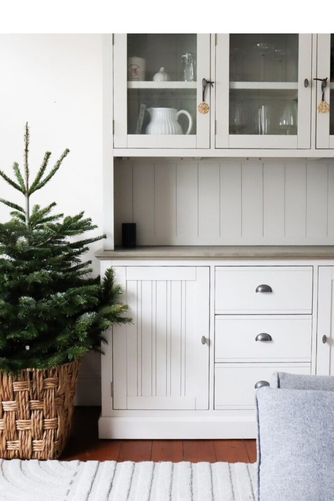 how to decorate a living room for christmas