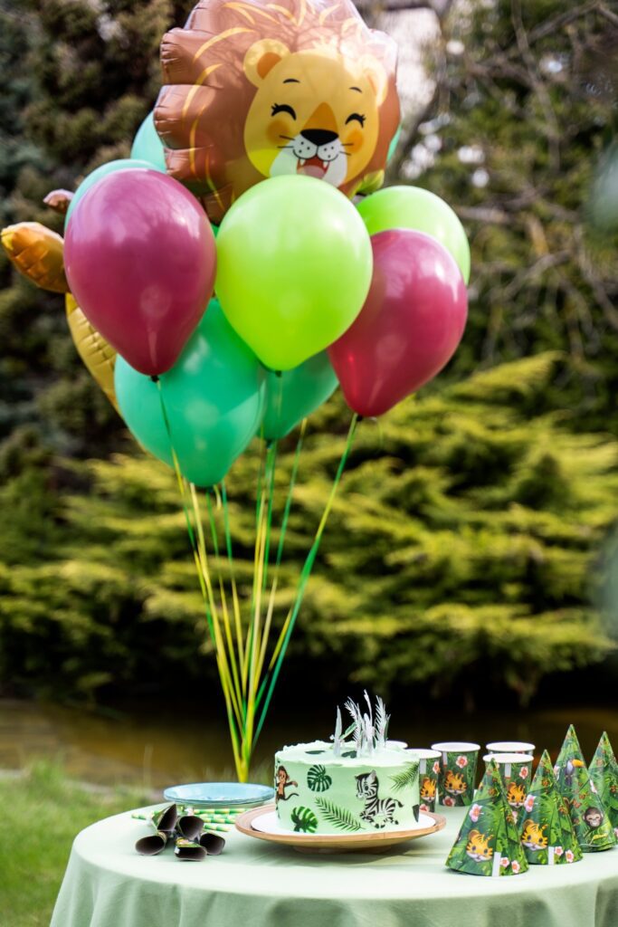 simple balloon centerpiece ideas