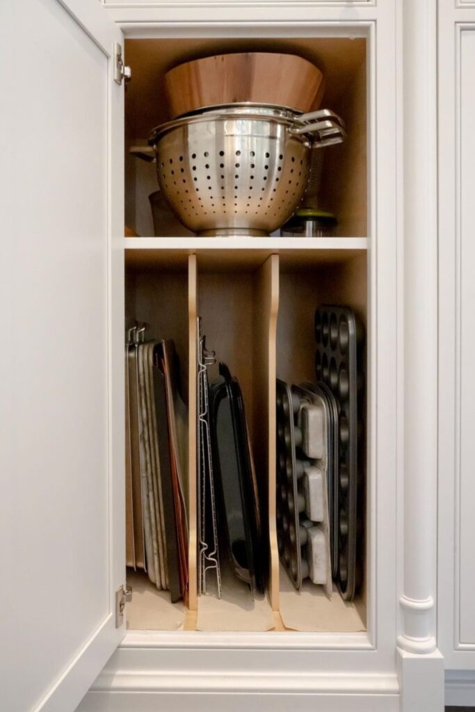 small kitchen organization