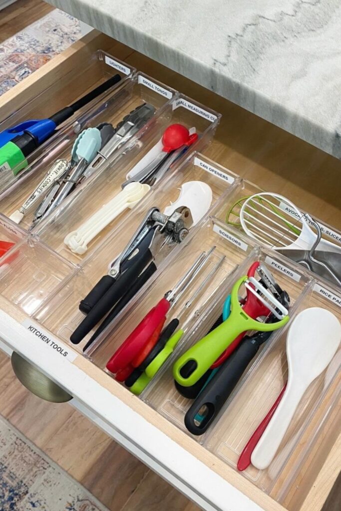 small kitchen organization