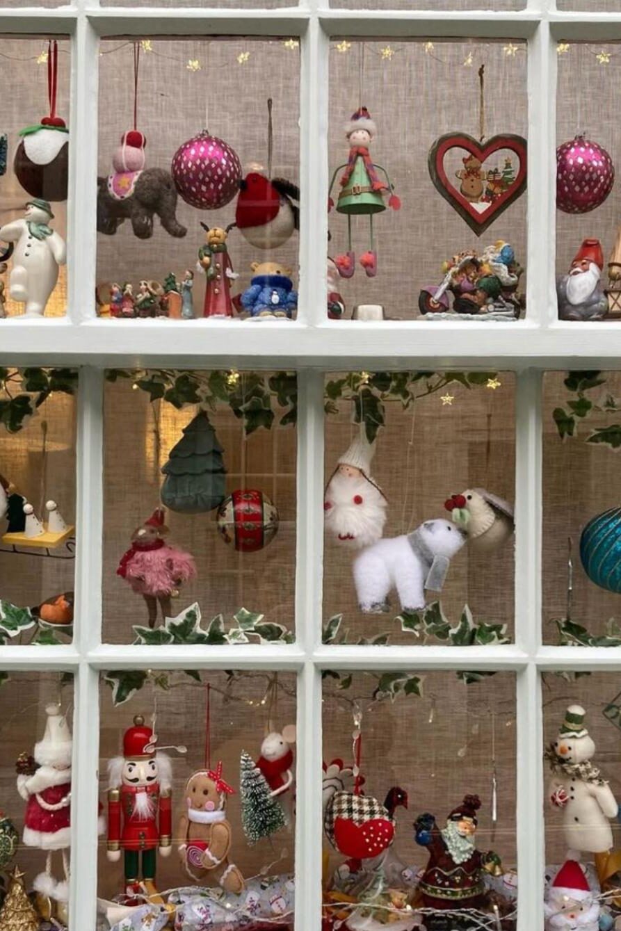 christmas window decorations