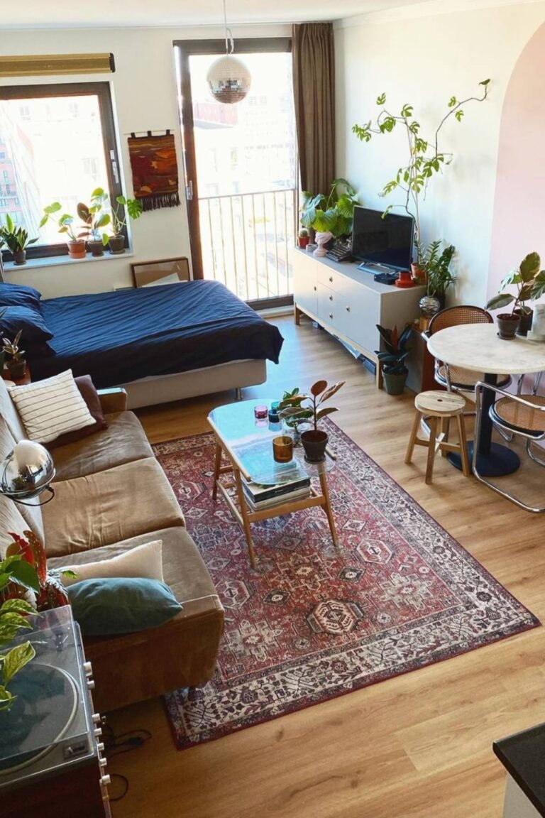 17 Genius Studio Apartment Layout Ideas You Need To Try - THE CHIC QUOTA