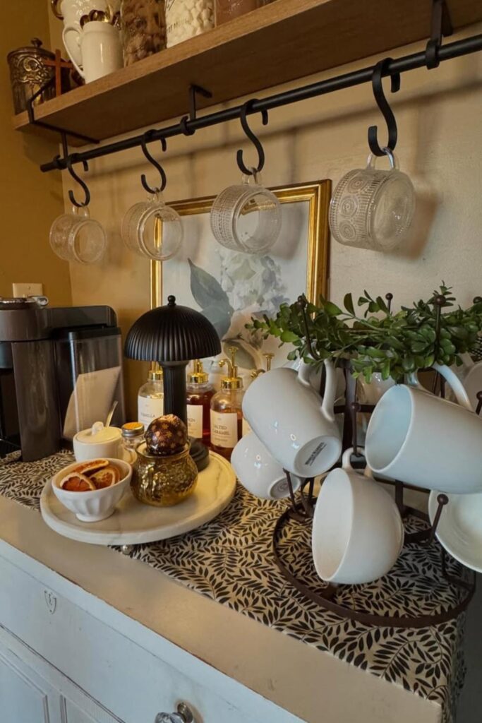 display for coffee cups
