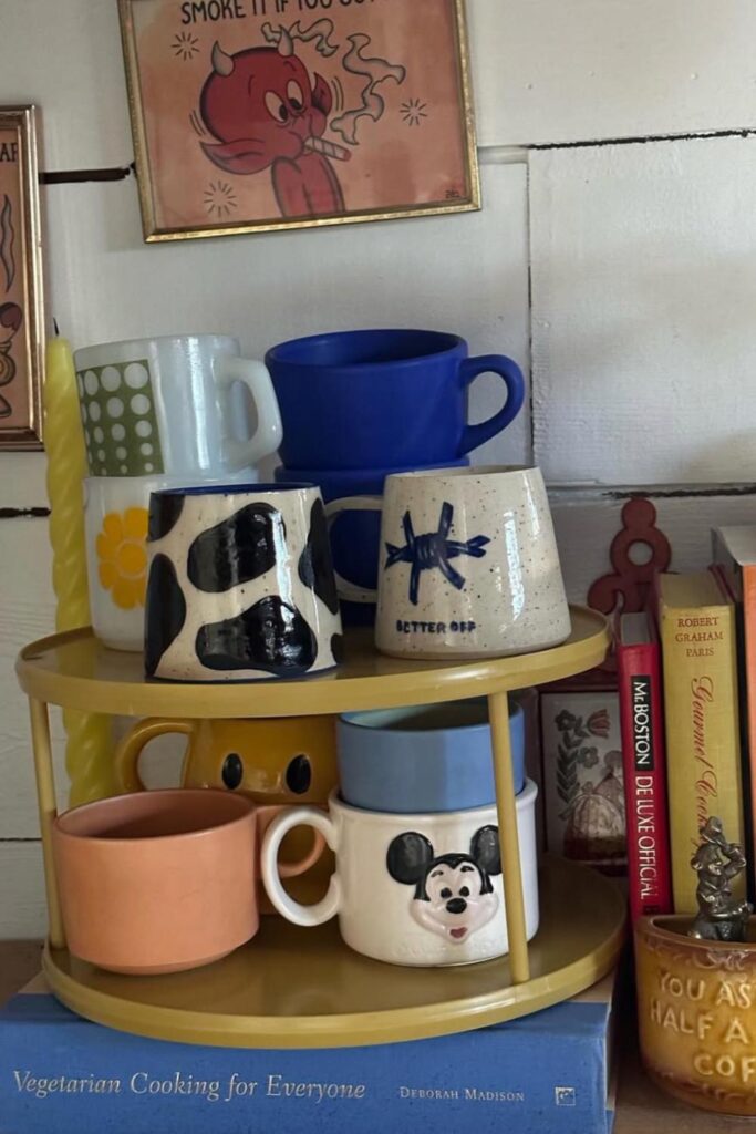 mug shelf display
