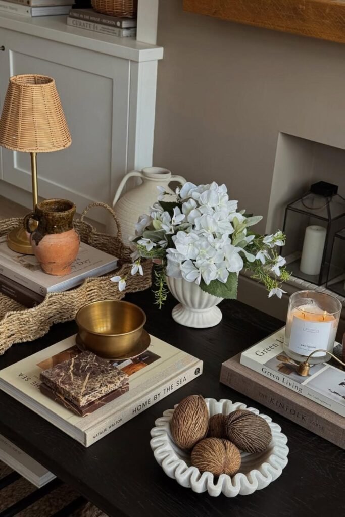 fall-themed table decor with lamps