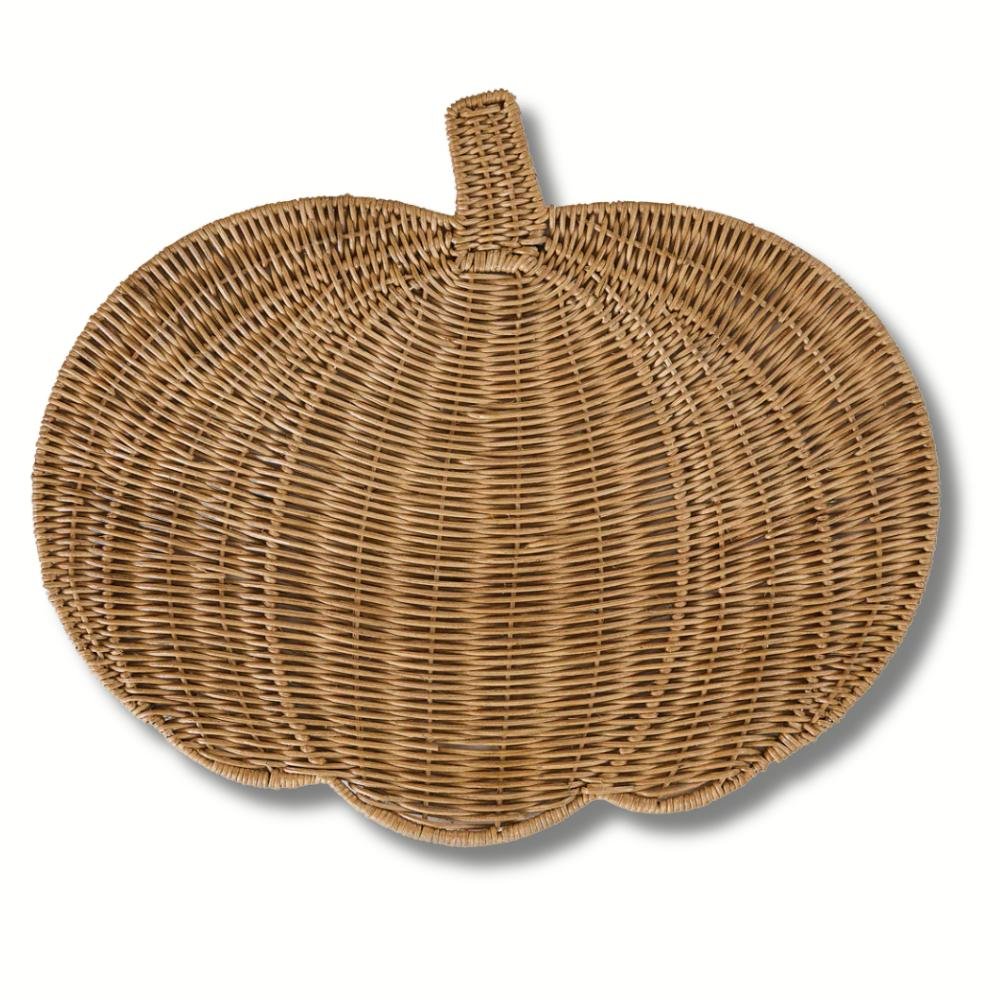 fall tablescapes round table