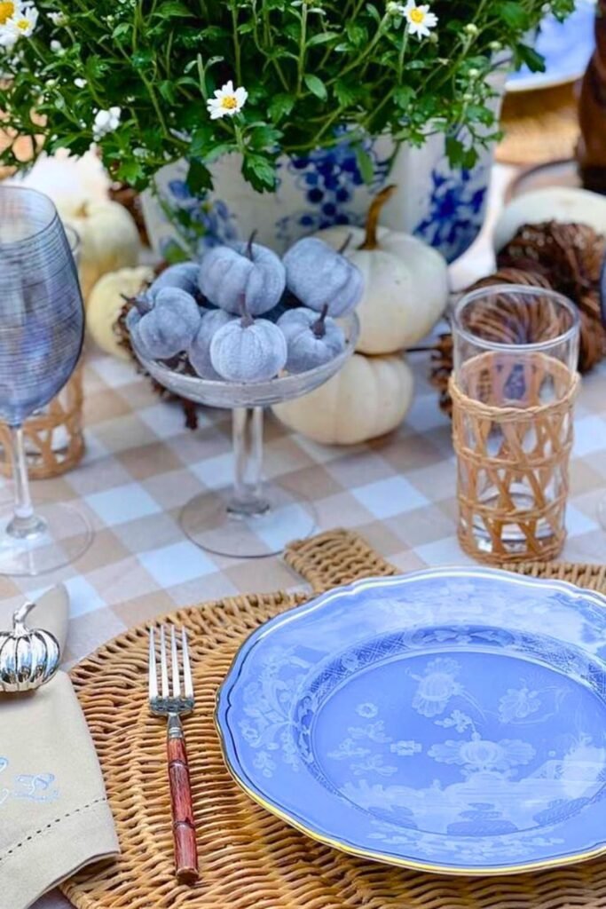 fall buffet table decor