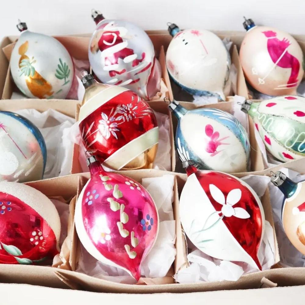 vintage christmas ornaments 1950s
