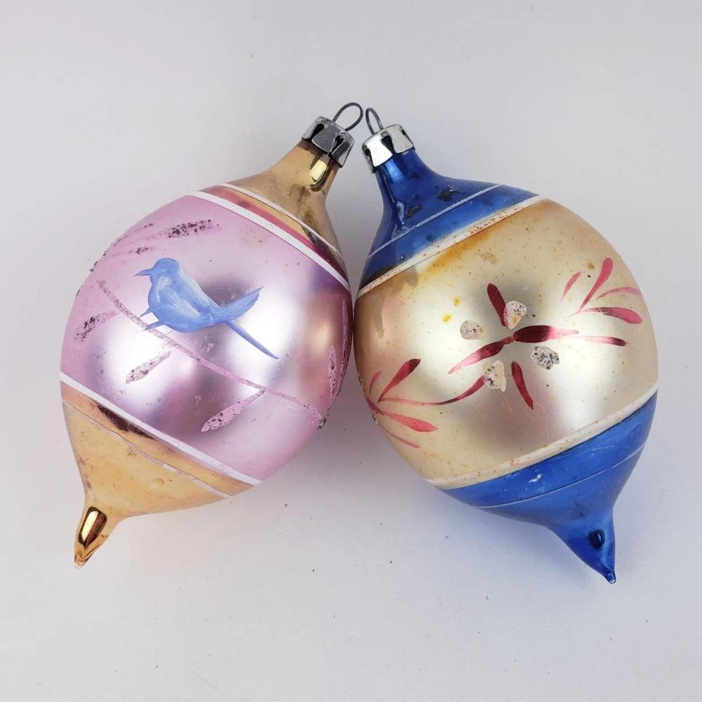 Christmas ornaments traditional