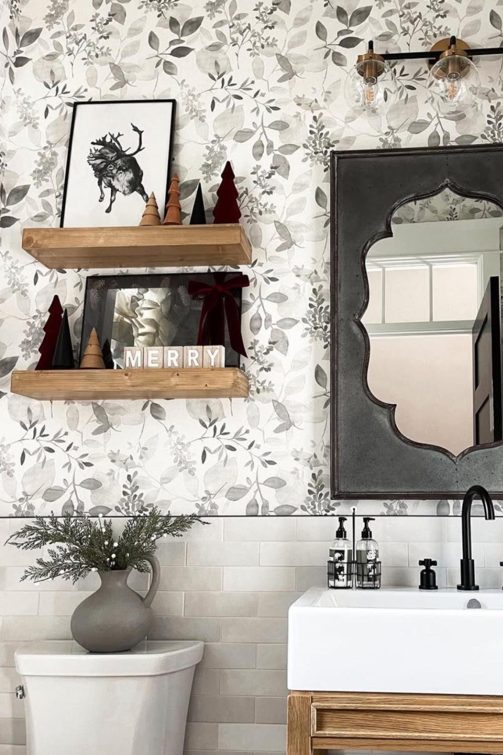 modern farmhouse Xmas decor