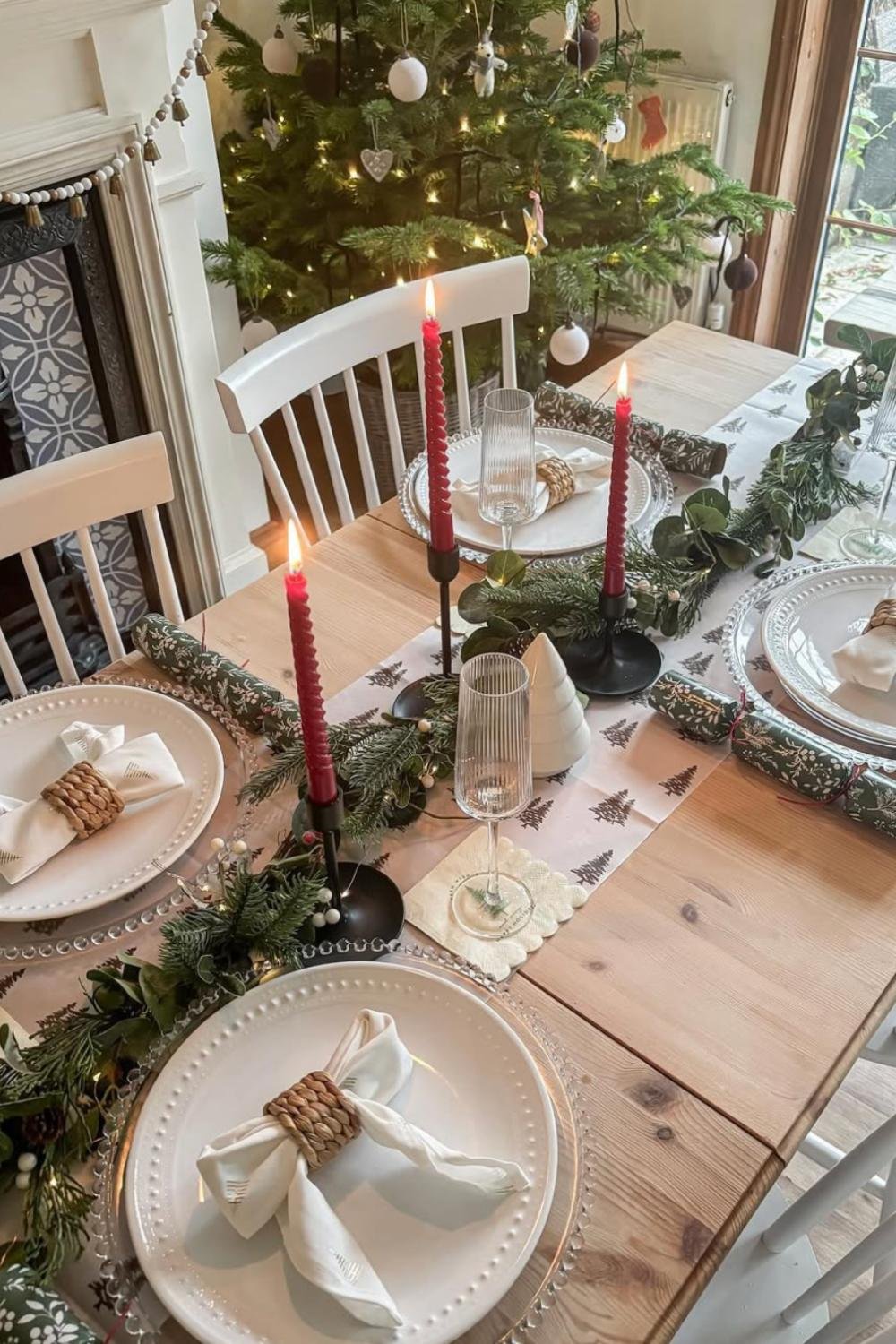 christmas table settings ideas simple