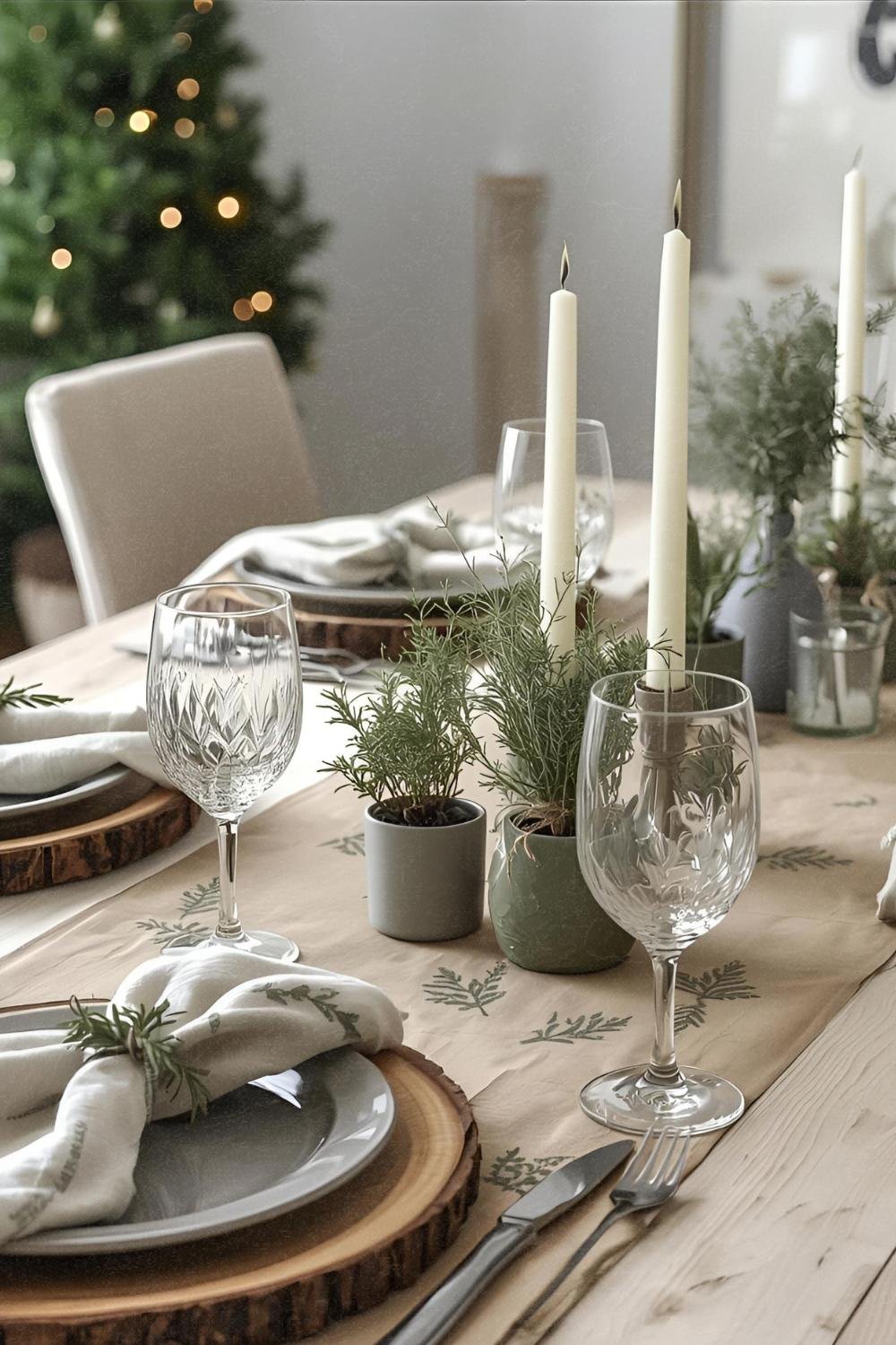DIY Christmas table decor