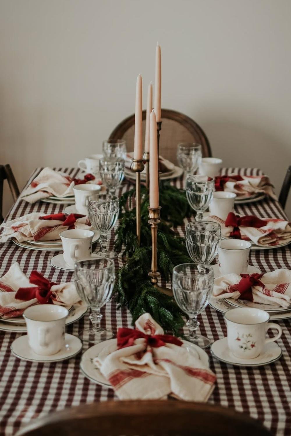 simple natural Christmas table setting