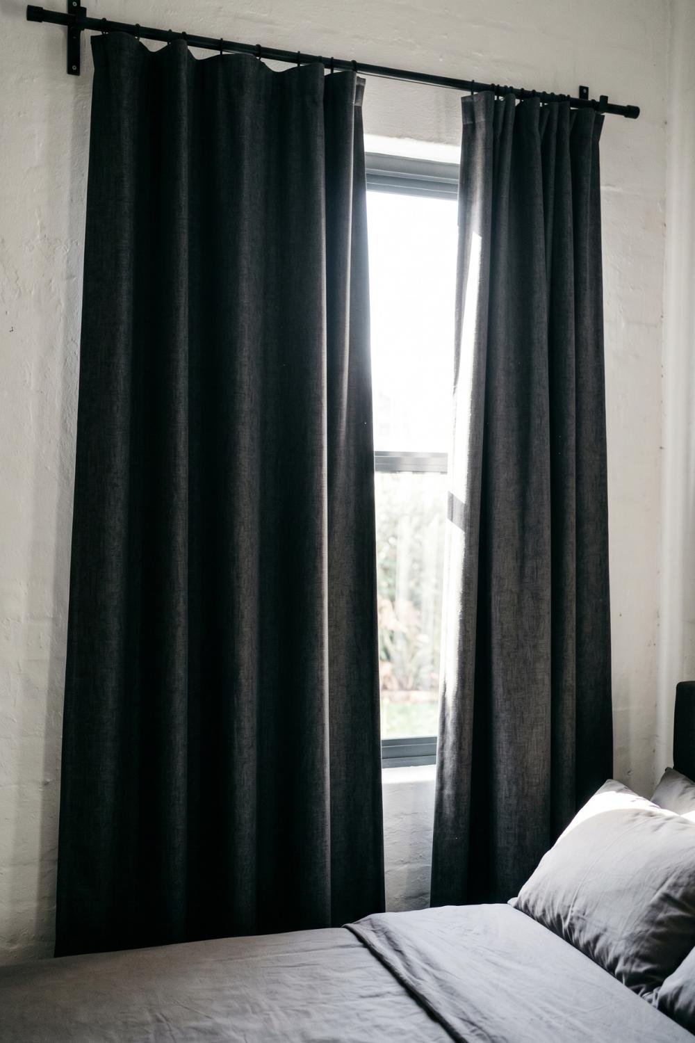 big wall in bedroom decor