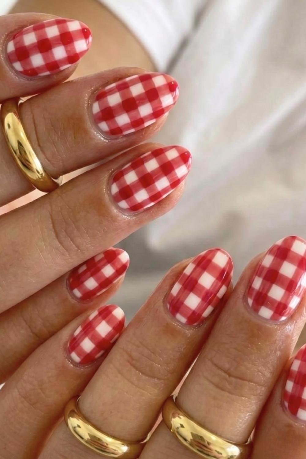 pretty acrylic nails